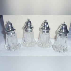 VTG Set of 4 Individual Salt Shakers with Metal Lids by Import Glass NIB